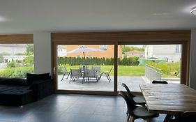 Moderne Ferienwohnung Sonnenbühl